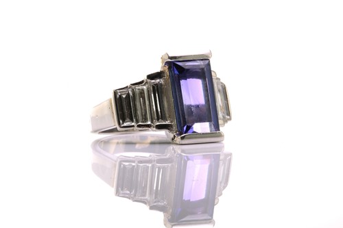 Lot 21 - An Art Deco-style platinum tanzanite and...
