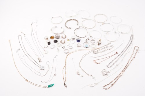 Lot 188 - A mixed collection of white metal, silver and...