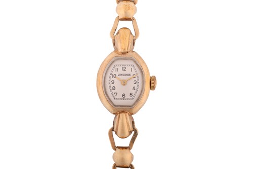Lot 304 - A Longines lady's dress watch, featuring a...