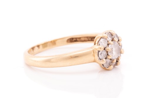 Lot 31 - A 9ct white gold and single stone aquamarine...