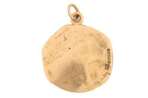 Lot 2 - Cartier. An 18ct yellow gold 'Zodiac' pendant,...