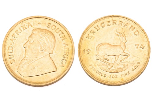 Lot 355 - A 1oz 22ct gold South Africa Krugerrand, 1974