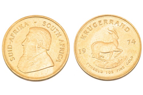 Lot 356 - A 1oz 22ct gold South Africa Krugerrand, 1974