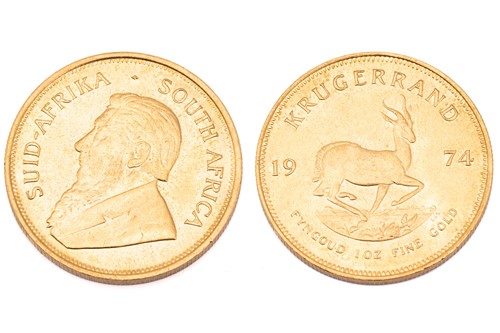 Lot 352 - A 1oz 22ct gold South Africa Krugerrand, 1974