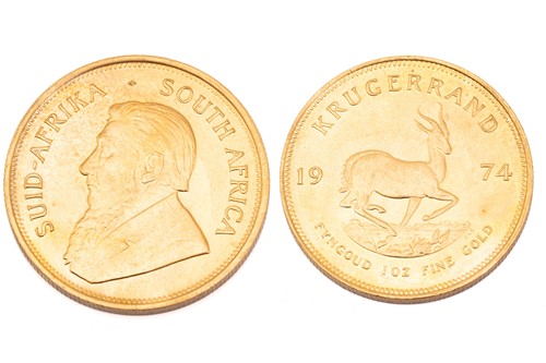 Lot 357 - A 1oz 22ct gold South Africa Krugerrand, 1974