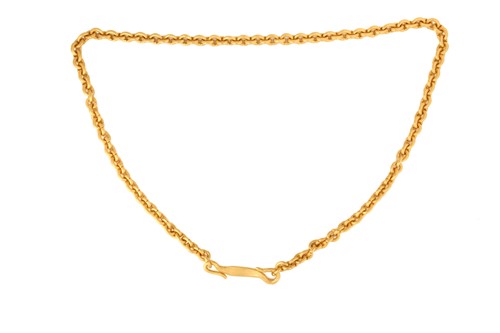 Lot 180 - A heavy cable link necklace, with a textured...