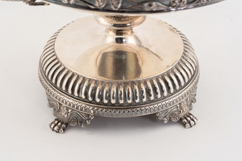 Lot 404 - A large George V silver pedestal bowl,...