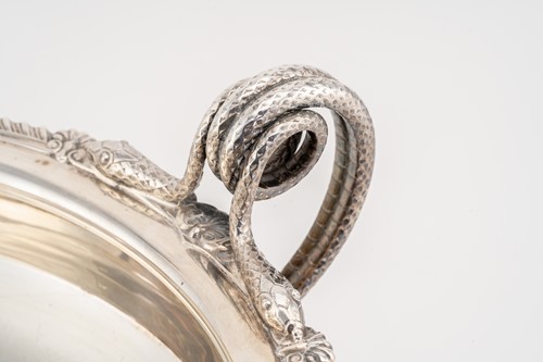 Lot 404 - A large George V silver pedestal bowl,...