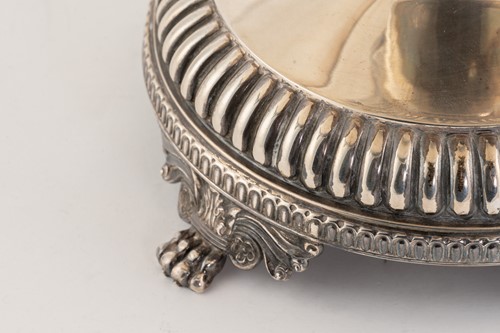 Lot 404 - A large George V silver pedestal bowl,...