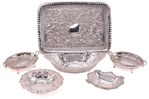 Lot 497 - A pair of late Victorian oval silver...