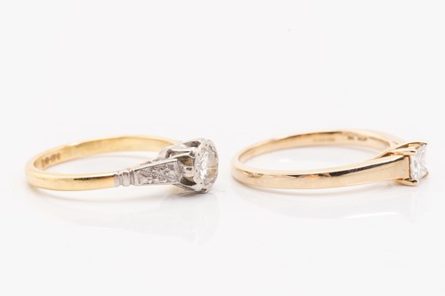 Lot 11 - Two single-stone diamond rings, the first...