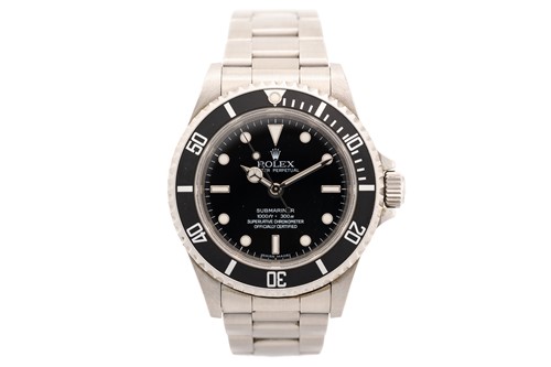 Lot 373 - A Rolex Submariner ref. 14060M featuring an...