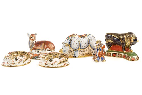 Lot 211 - A group of six Crown Derby porcelain...