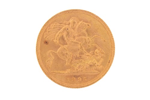 Lot 326 - A Victoria, half sovereign 1895, obv. veiled...