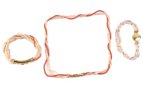 Lot 66 - A keshi pearl and coral bead necklace,...