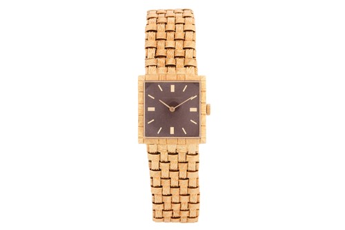 Lot 372 - A Vacheron Constantin 18ct lady's dress watch...