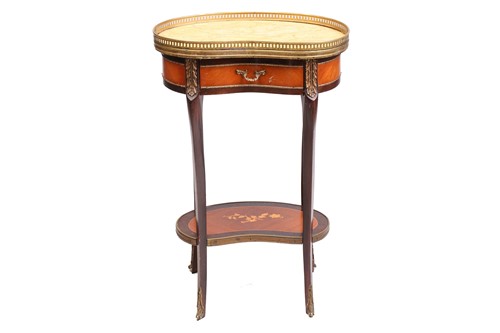 Lot 151 - A Louis XV style marble topped kidney shaped...