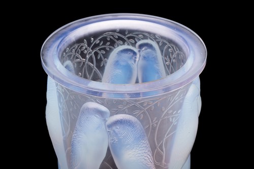 Lot 154 - René Lalique, a 'Ceylon' pattern vase, No.905,...