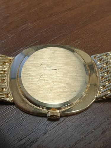 Lot 362 - A Patek Philippe Ellipse d´Or 18k yellow gold...