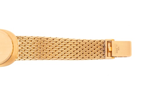 Lot 362 - A Patek Philippe Ellipse d´Or 18k yellow gold...