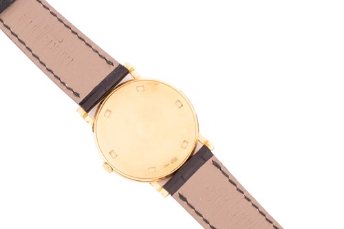 Lot 345 - A Patek Philippe Calatrava 18k yellow gold...