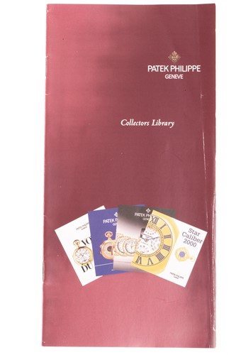 Lot 345 - A Patek Philippe Calatrava 18k yellow gold...