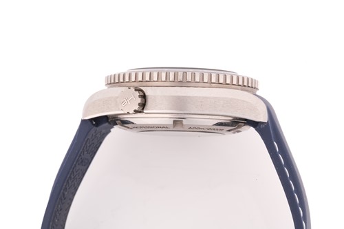Lot 364 - An Omega Seamaster Planet Ocean 600M Co-Axial...