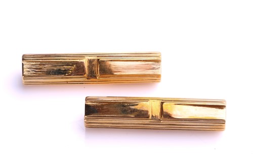 Lot 116 - Cartier - interchangeable baton cufflinks set...