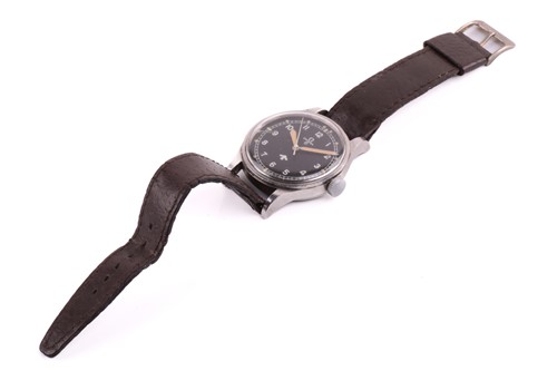 Lot 329 - An early 1950s Omega RAF 2777-1...