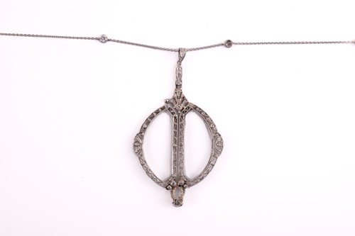Lot 203 - A pair of Belle Époque diamond-set lorgnettes...