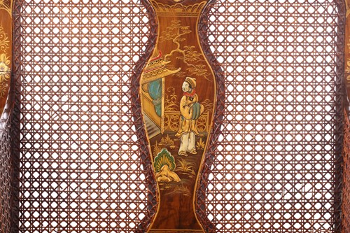 Lot 136 - An early 20th-century walnut and chinoiserie...