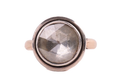Lot 10 - A solitaire rose cut diamond ring, the diamond...
