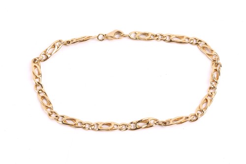 Lot 226 - An 18ct yellow gold fancy link bracelet,...