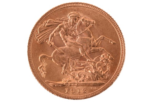 Lot 321 - A George V full sovereign 1912, obverse bare...