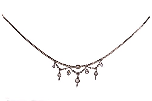 Lot 281 - An important late Victorian diamond garland...