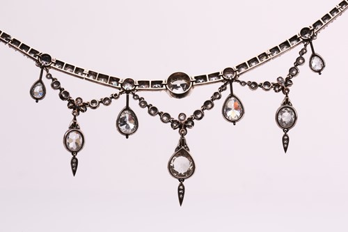 Lot 281 - An important late Victorian diamond garland...