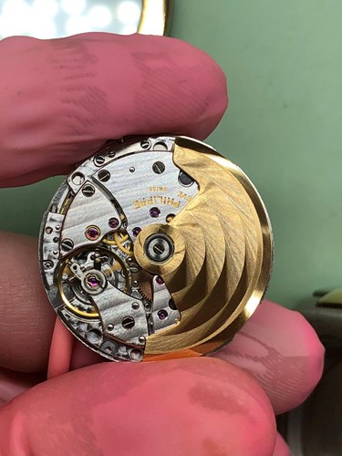 Lot 404 - An elusive double-signed Beyer dial Patek...
