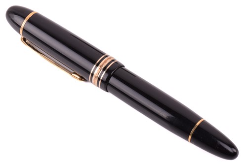 Lot 343 - Montblanc - a Meisterstück No. 149 fountain...