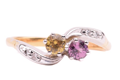 Lot 31 - A gem-set toi et moi ring in 18ct gold, set...