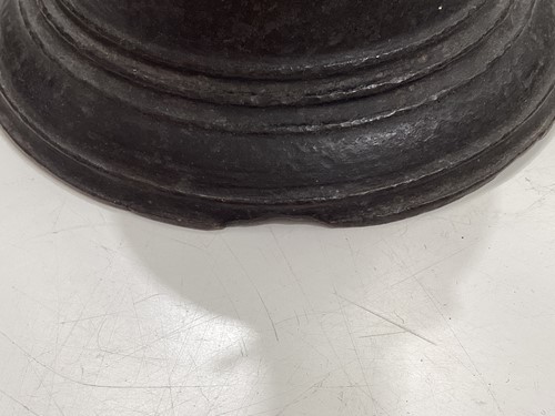 Lot 253 - A possibly Spanish 17th-century bronze bell...
