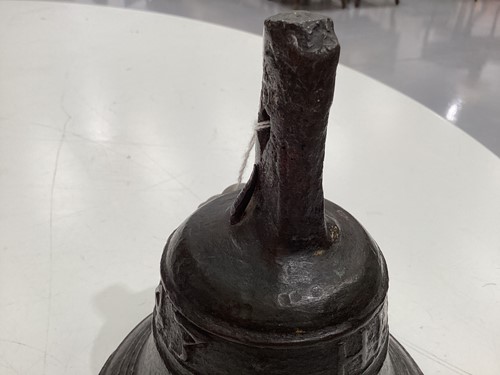 Lot 253 - A possibly Spanish 17th-century bronze bell...