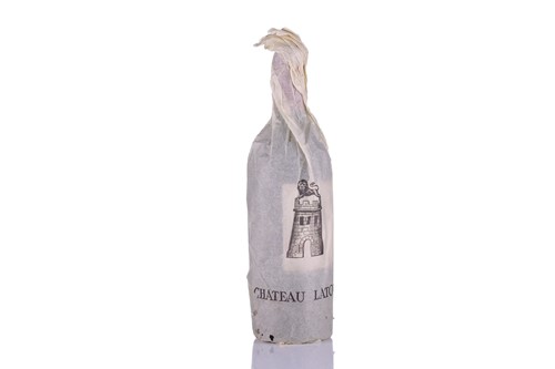 Lot 63 - Twelve bottles of Chateau Latour Pauillac,...