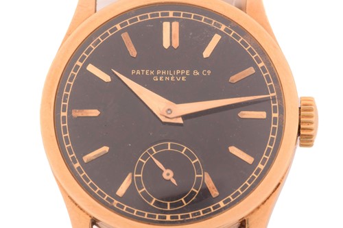 Lot 402 - A Patek Philippe Calatrava Black Dial Ref: 96,...