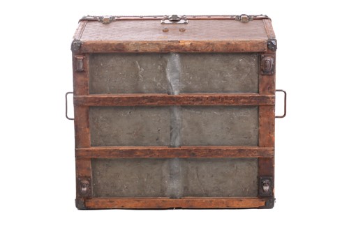 Lot 164 - An early 20th century Louis Vuitton trunk, the...