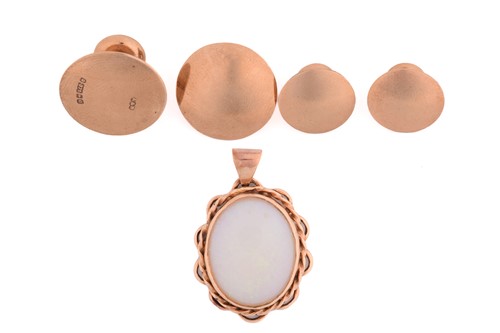 Lot 27 - Four 9ct yellow gold dress studs and an opal...