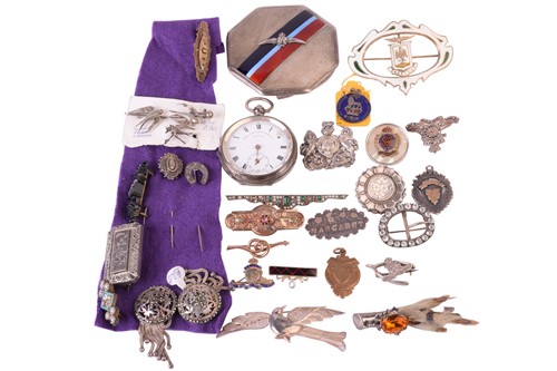 Lot 20 - A group of mixed military sweetheart brooches,...
