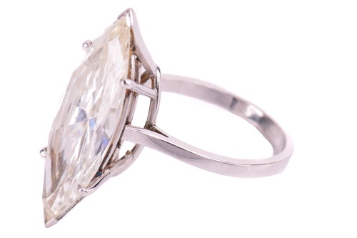 Lot 178 - A large diamond solitaire ring, featuring a...