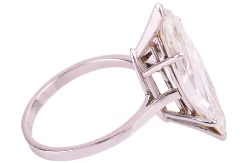 Lot 178 - A large diamond solitaire ring, featuring a...