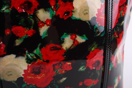 Lot 24 - Dolce & Gabbana - a large rose print shopping...