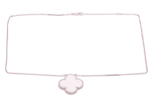 Lot 200 - Van Cleef & Arpels - a mother-of-pearl 'Magic...